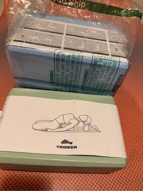 Trideer Yoga Block – Supportive Pilates & Stretching Aid